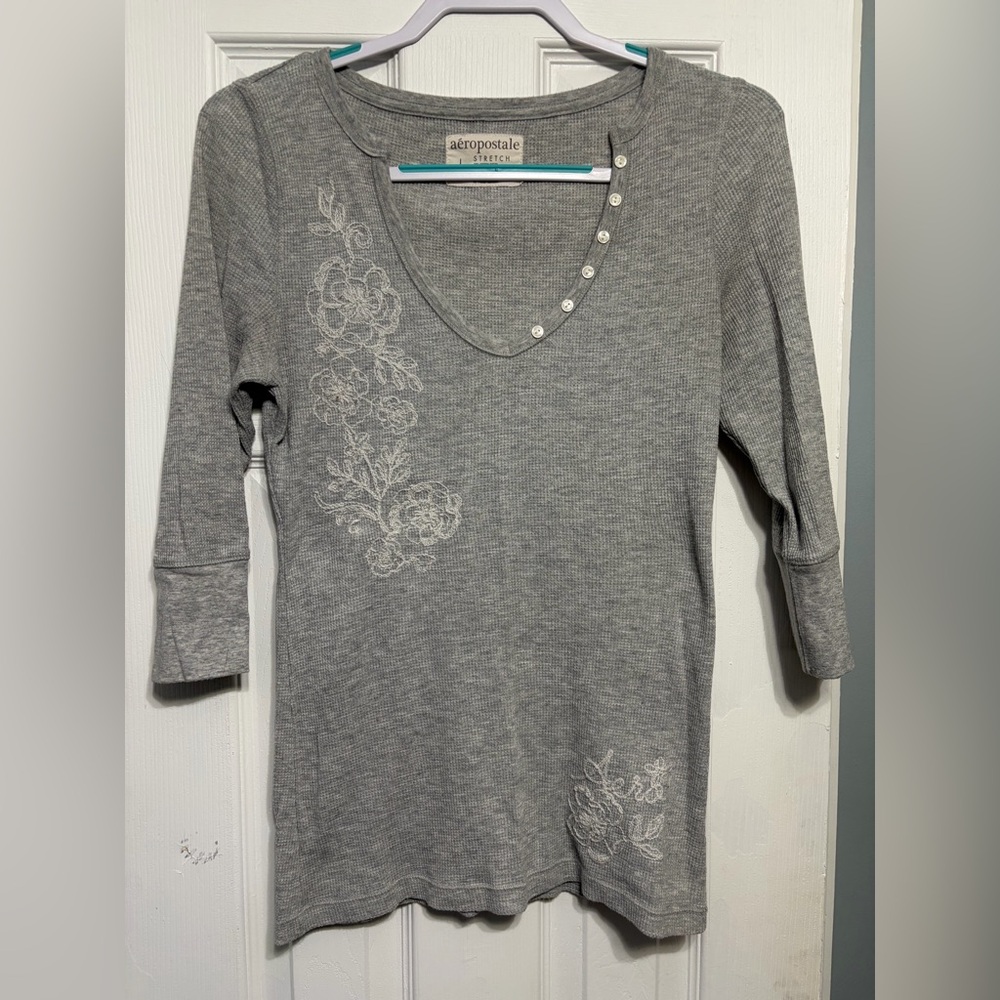 Aeropostale Gray Long Sleeve Top with Floral Detail